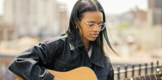 CAM SAKKARA RELEASES HER NEW SINGLE “SHAME”