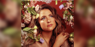 NEWS: Leanna Crawford Invites Listeners To Pause With Reflective New Single “Living Room Floor”