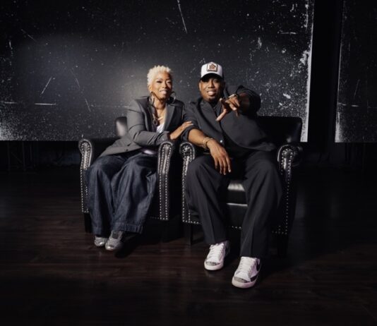2 Gospel Megastars Announce “The Therapy Tour”